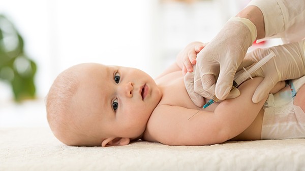 寶寶母乳餵養可以堅持到幾歲 2歲斷母乳正常嗎